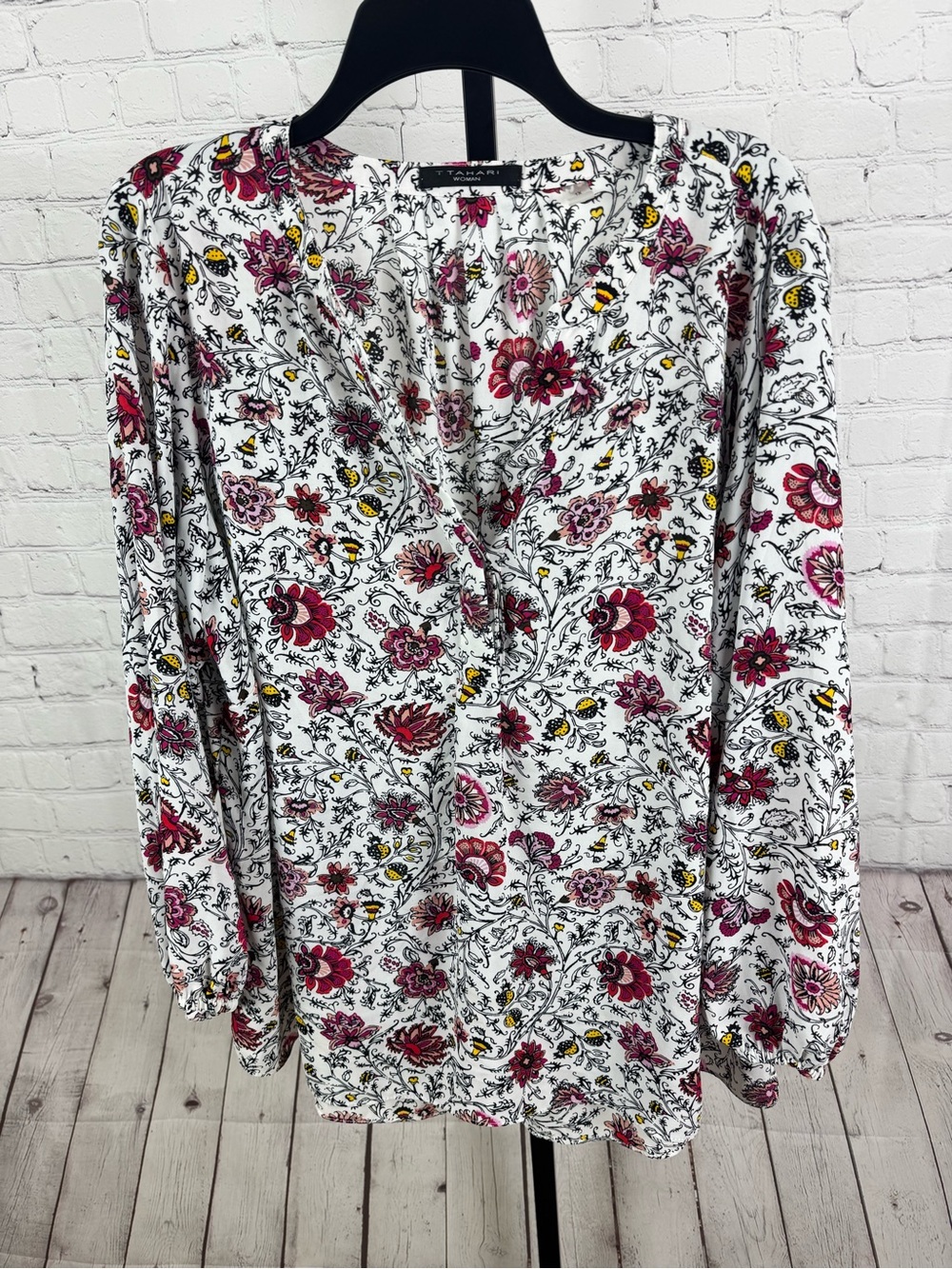 T Tahari Floral Print Half Button Plus Magenta Yellow Blouse Size 1X